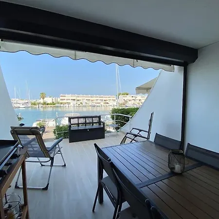 Marina Sur Port Camargue Apartament